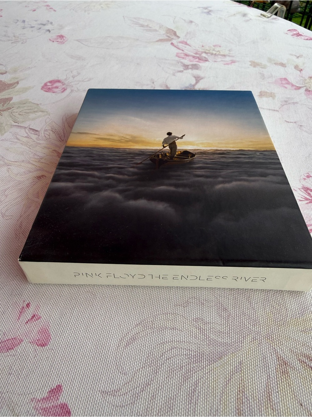 Pink Floyd The Endless River CD – Blue, Yellow, Black Sunset Scene